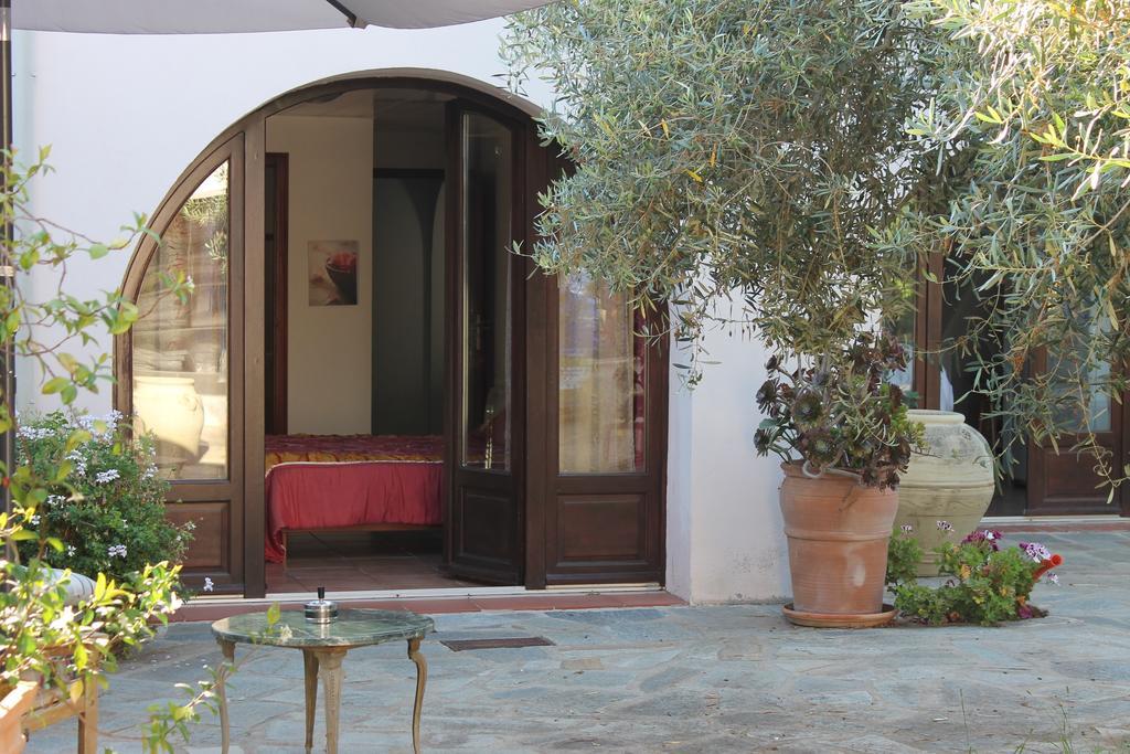 Chambres D'Hotes Le Clos Des Oliviers Sorbo-Ocagnano Værelse billede